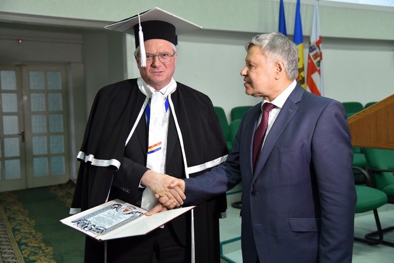 Ilustrul chirurg cardiovascular Grigore Tinică - Doctor Honoris Causa al USMF „Nicolae Testemițanu” Ilustrul chirurg cardiovascular Grigore Tinică - Doctor Honoris Causa al USMF „Nicolae Testemițanu”